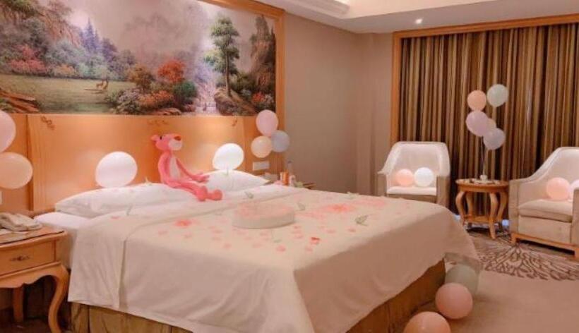 Vienna Hotel Foshan Airport