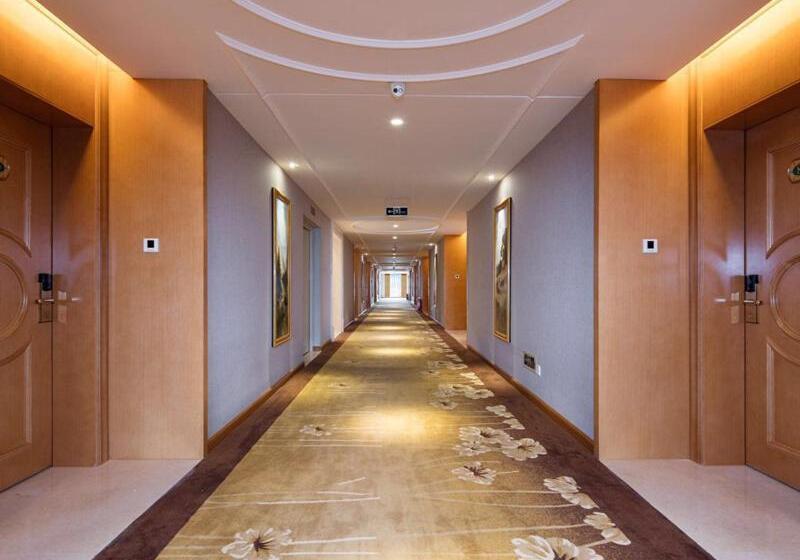 Vienna Hotel Foshan Airport