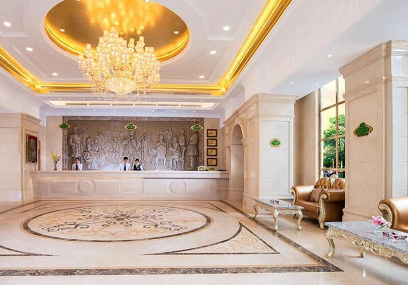 Vienna Hotel Shenzhen Unitown
