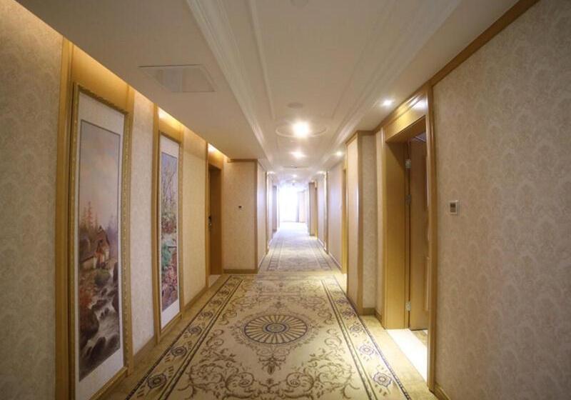 Vienna International Hotel Shanghai Pujiang