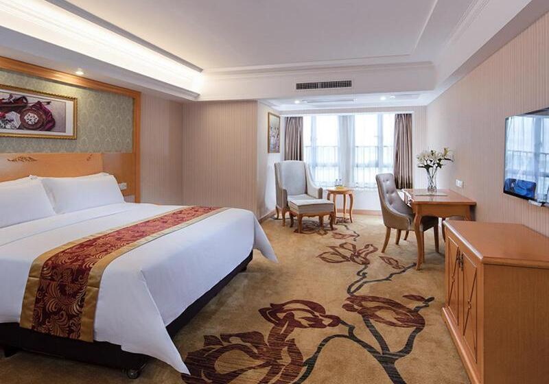 Vienna International Hotel Zhongshan Torch Development Zone