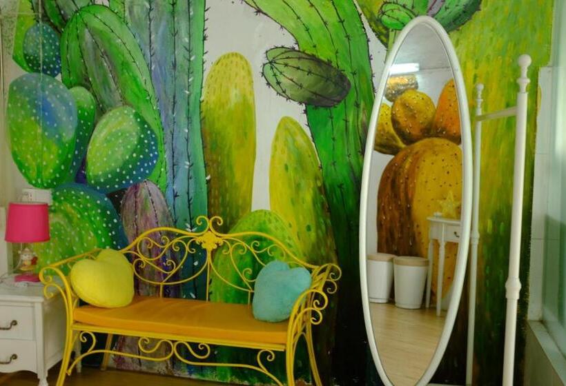 Yellow House Hostel Huizhou West Lake