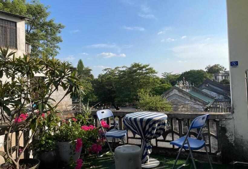 Yellow House Hostel Huizhou West Lake