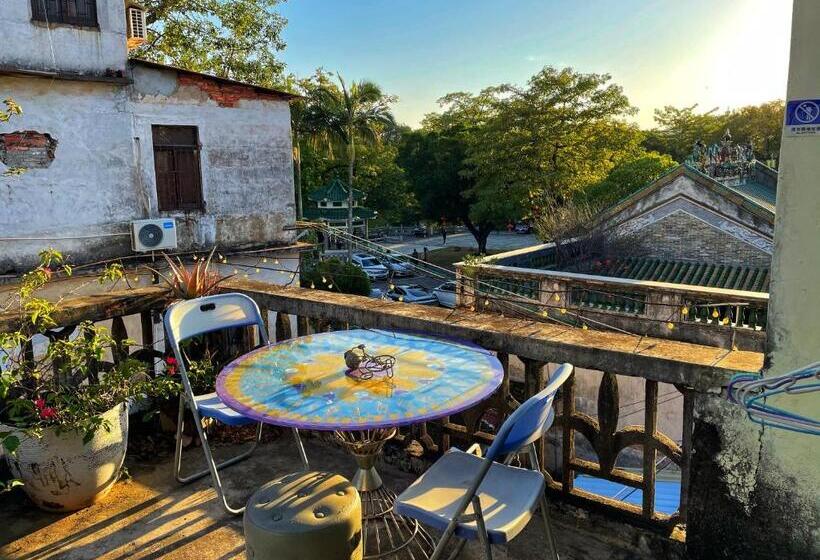 Yellow House Hostel Huizhou West Lake