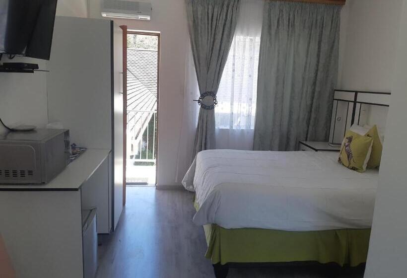 تختخواب و صبحانه Mentor Guest House