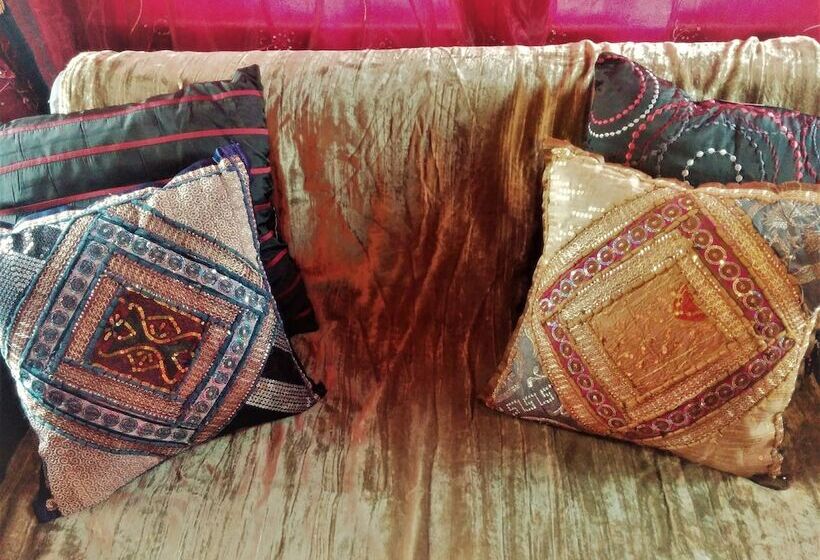 Château Sur Mer Bed & Breakfast