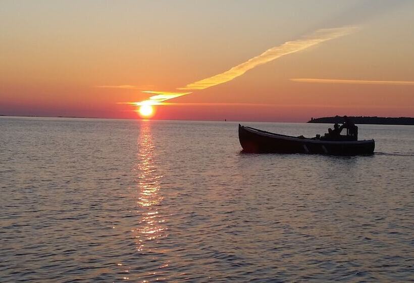 Gårdshotell Klockargården