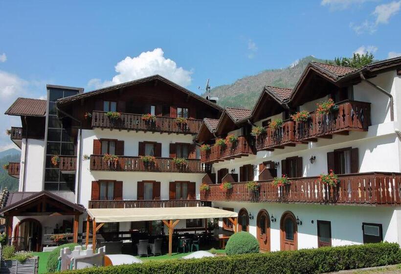 בית מלון כפרי Ai Tre Ponti