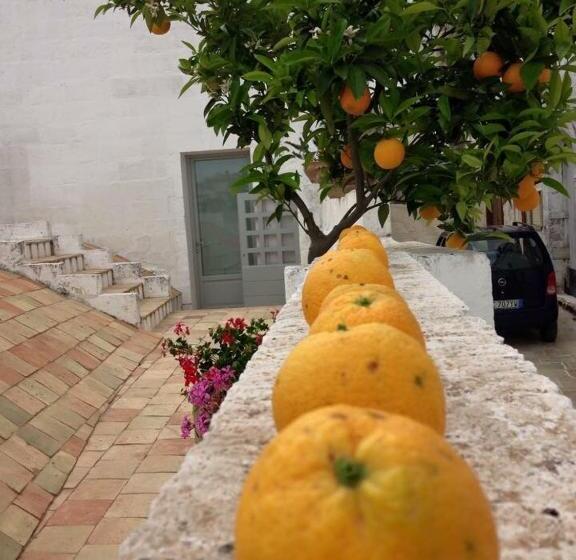 Отель Albergo Diffuso Il Casale