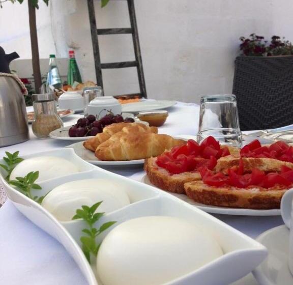 Отель Albergo Diffuso Il Casale