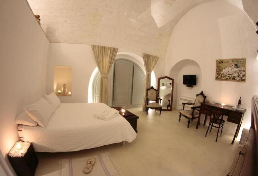 Отель Albergo Diffuso Il Casale