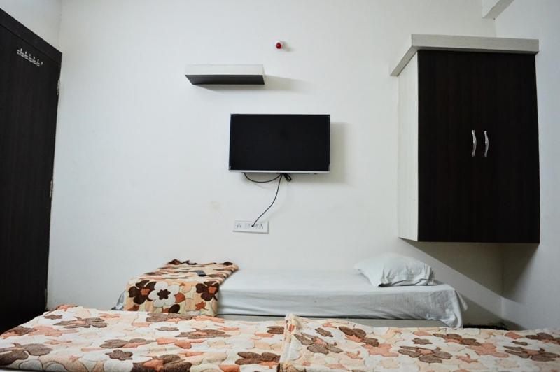 فندق Bholenath Palace Infront Of Mahakal Temple