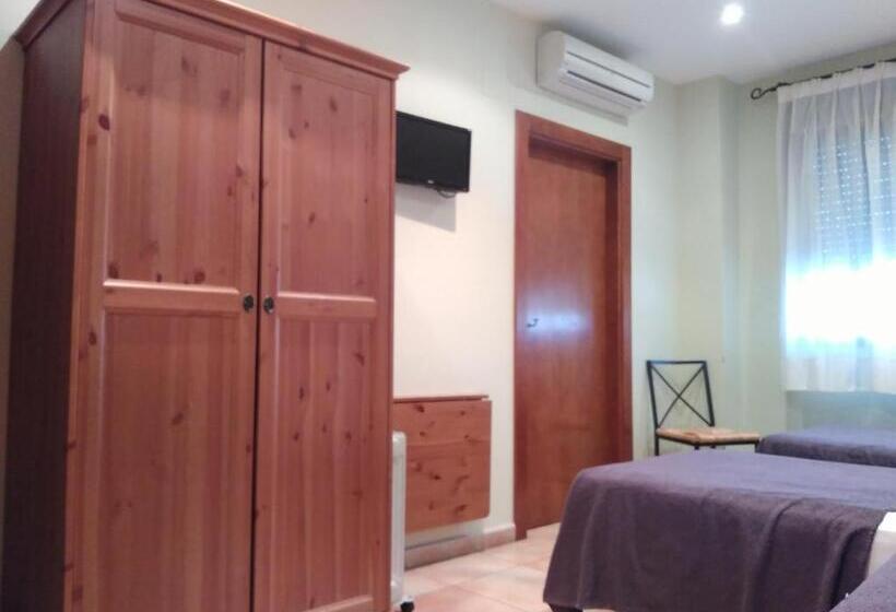 هتل Camino De Las Bardenas