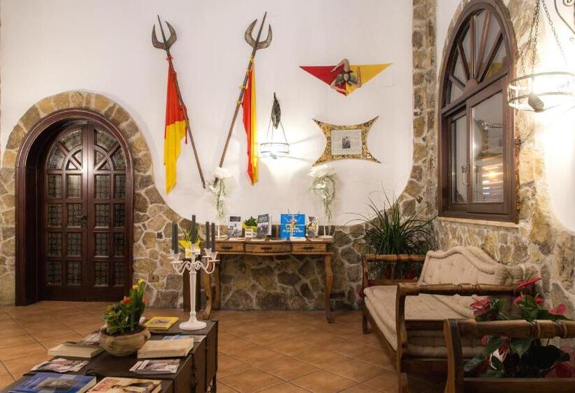 فندق Castello Di Giuliano