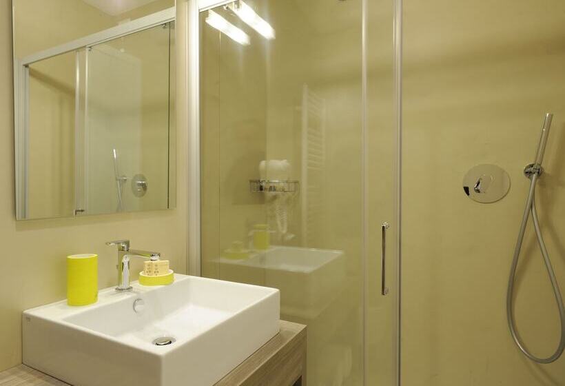 Отель Concordia