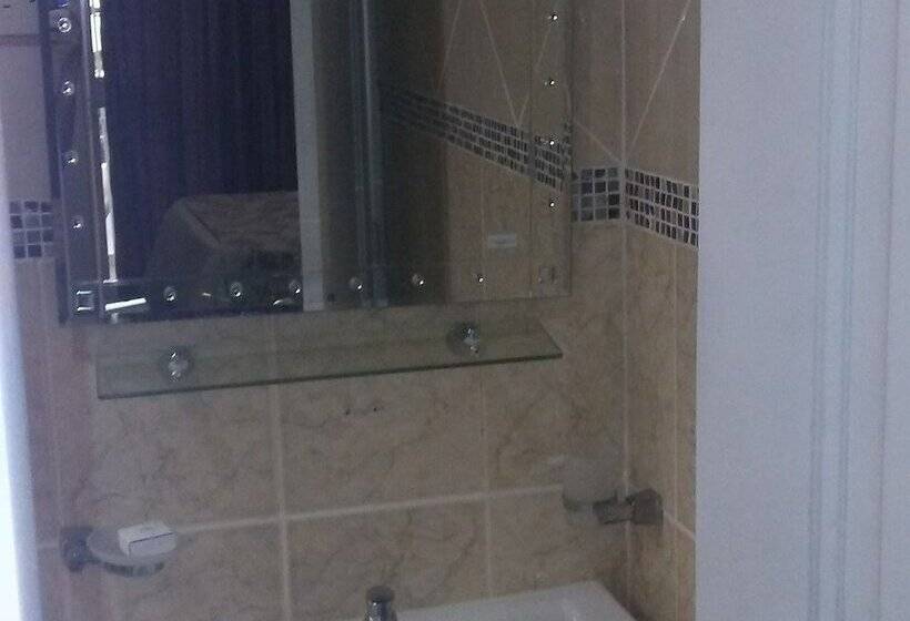 בית מלון כפרי Costa Linda Beach Boca Chica