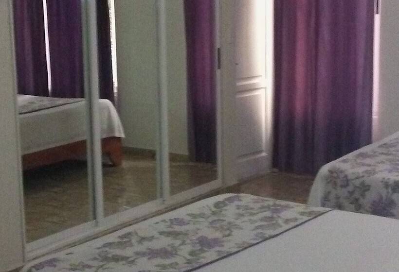 בית מלון כפרי Costa Linda Beach Boca Chica