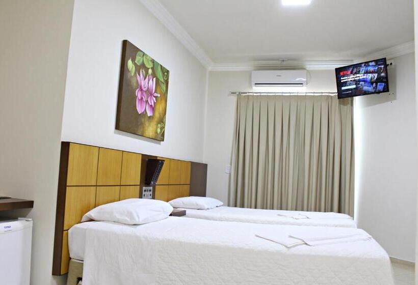 酒店 Dois Vizinhos Palace