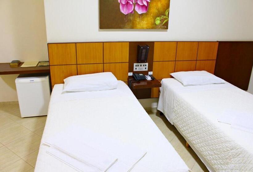 酒店 Dois Vizinhos Palace