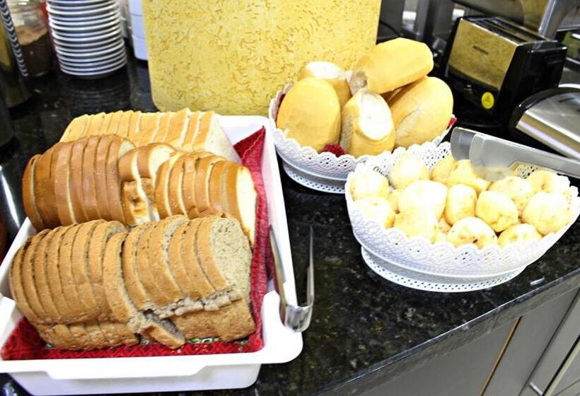 酒店 Dois Vizinhos Palace