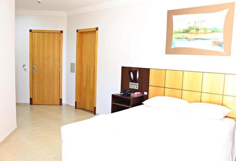 酒店 Dois Vizinhos Palace