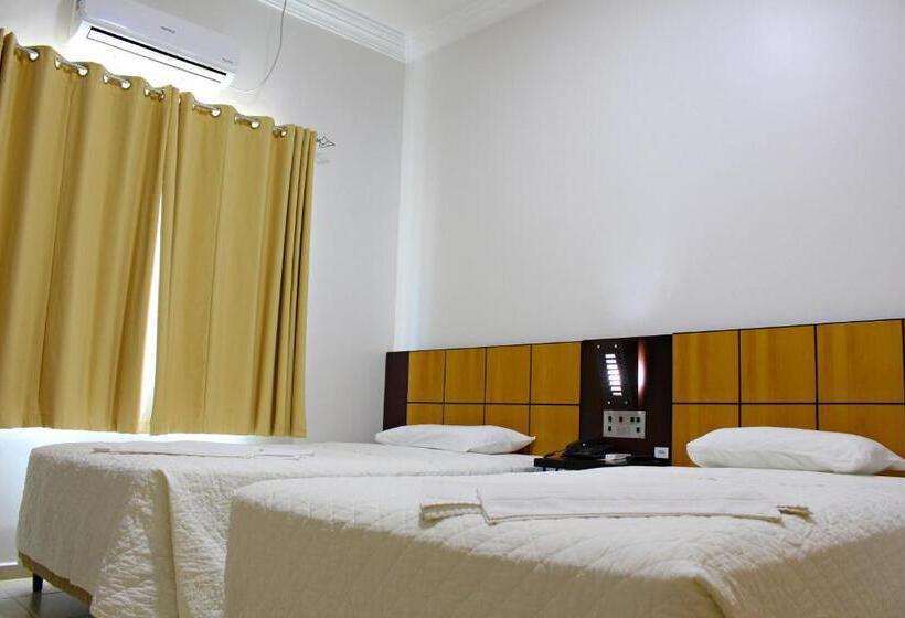 酒店 Dois Vizinhos Palace