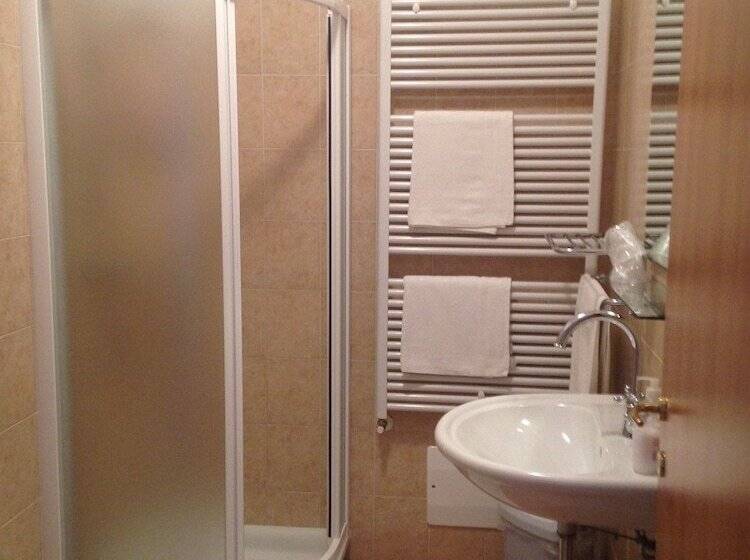 בית מלון כפרי Garni Marika