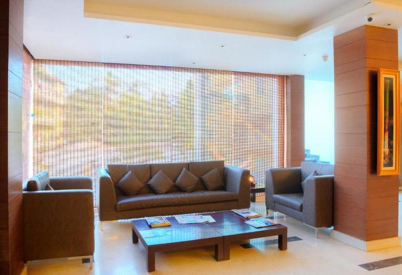 בית מלון כפרי Grand Bhabendra Alay