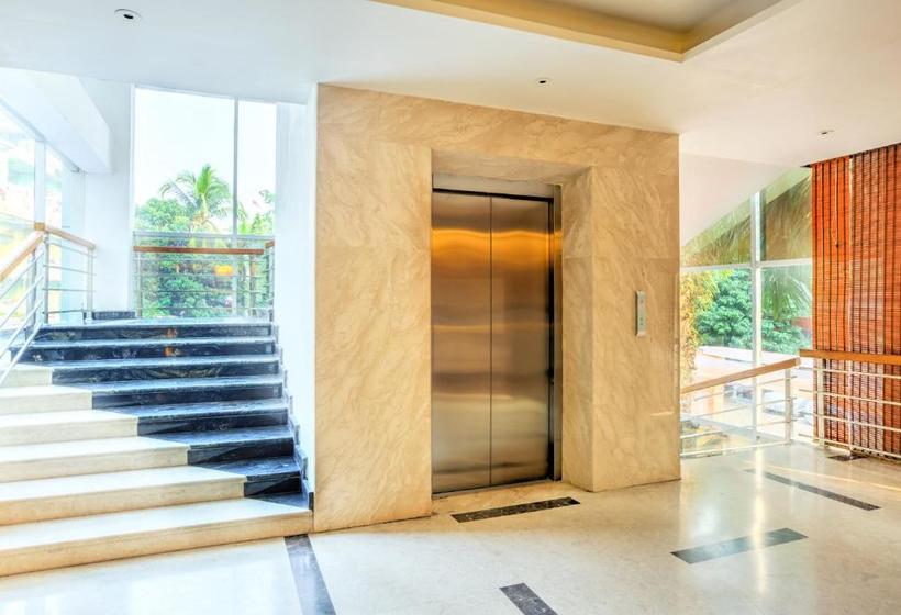 בית מלון כפרי Grand Bhabendra Alay