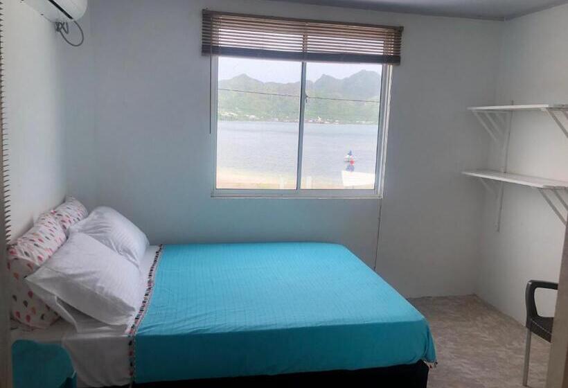 هتل Miss Francia´s Home