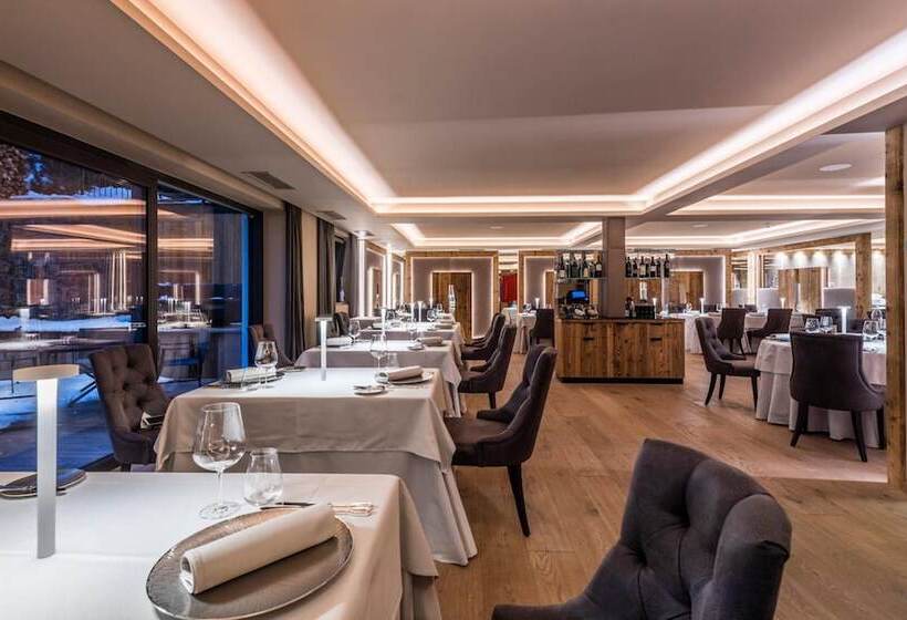 ホテル Montchalet