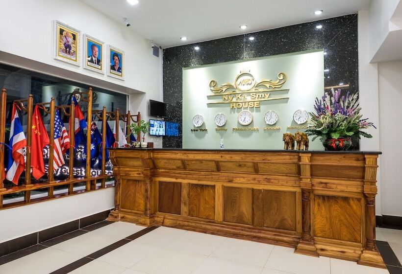 호텔 Ny Ka Smy