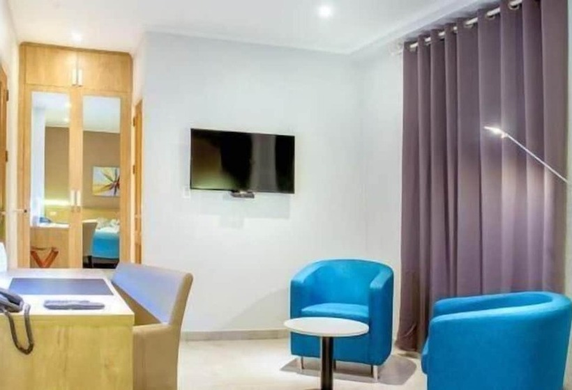 هتل Qinn Boutique