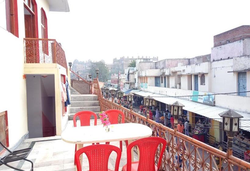 בית מלון כפרי Shri Mahant Guest House