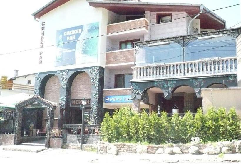 בית מלון כפרי Snow Heaven