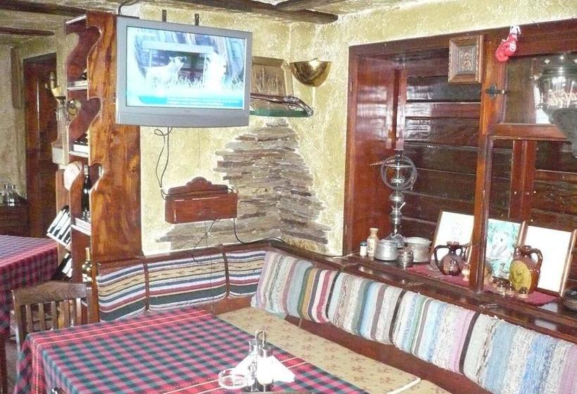 בית מלון כפרי Snow Heaven