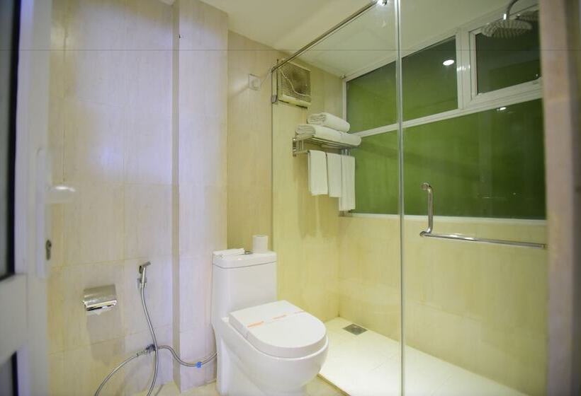 בית מלון כפרי Thilhara Days Inn