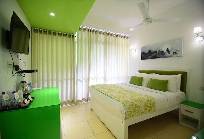 Отель Thilhara Days Inn