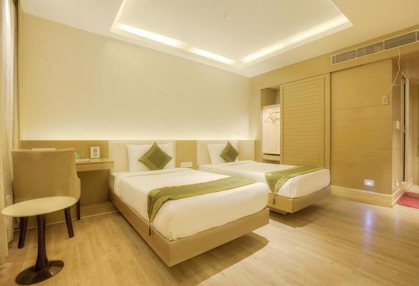 בית מלון כפרי Grand Bhabendra Alay