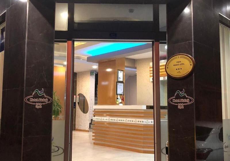 בית מלון כפרי Akdag