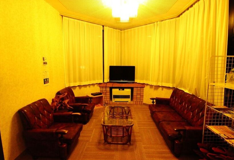 בית מלון כפרי Utopia Naeba