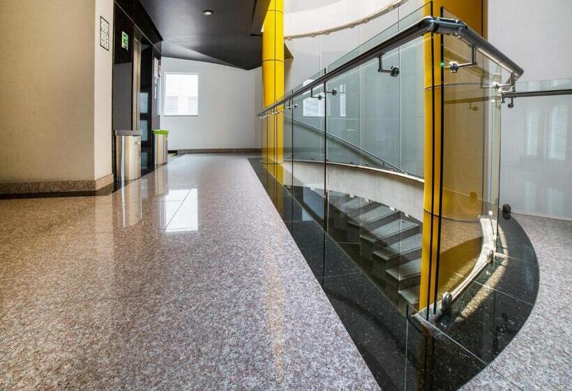 ホテル Via La Villa