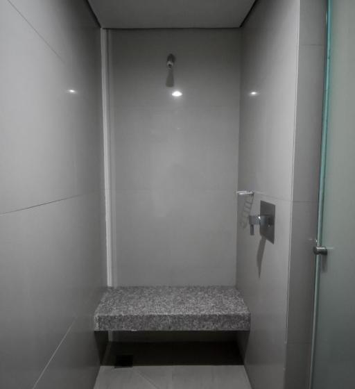 ホテル Via La Villa