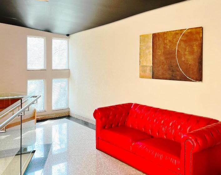 ホテル Via La Villa