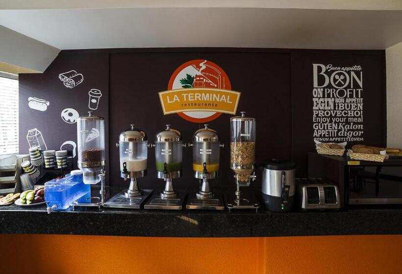 ホテル Via La Villa