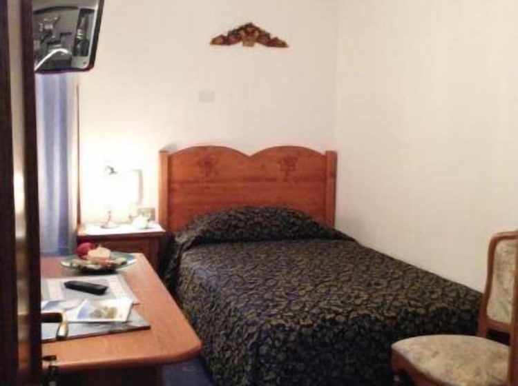 فندق Villa Elena