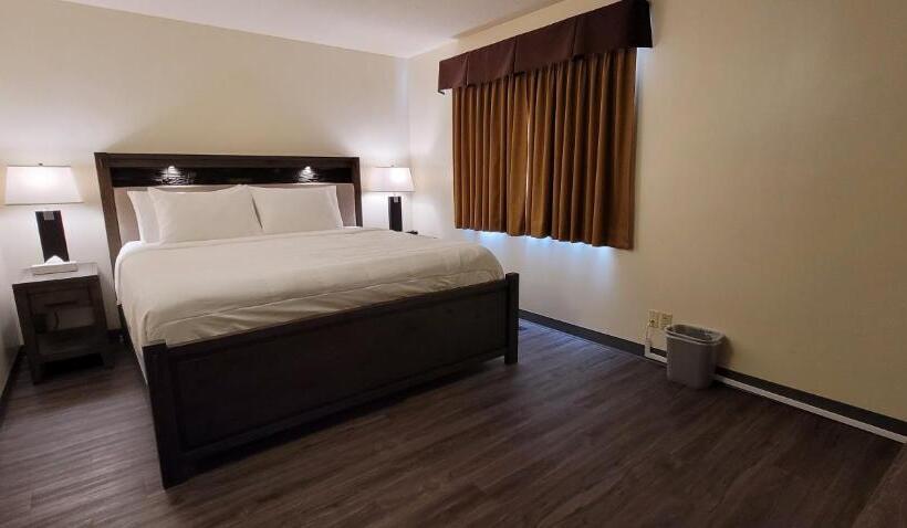 בית מלון כפרי Woodland Inn