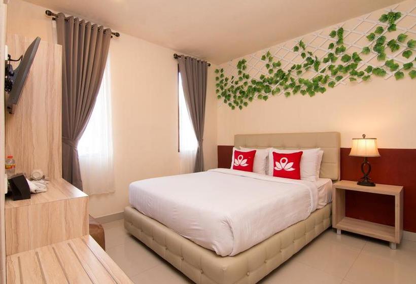 בית מלון כפרי Zen Rooms Cemara Bedugul