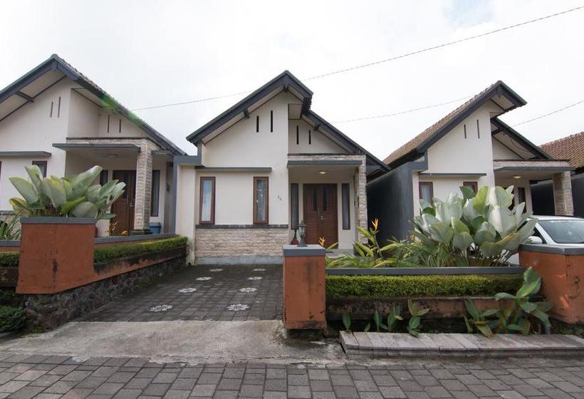 בית מלון כפרי Zen Rooms Cemara Bedugul