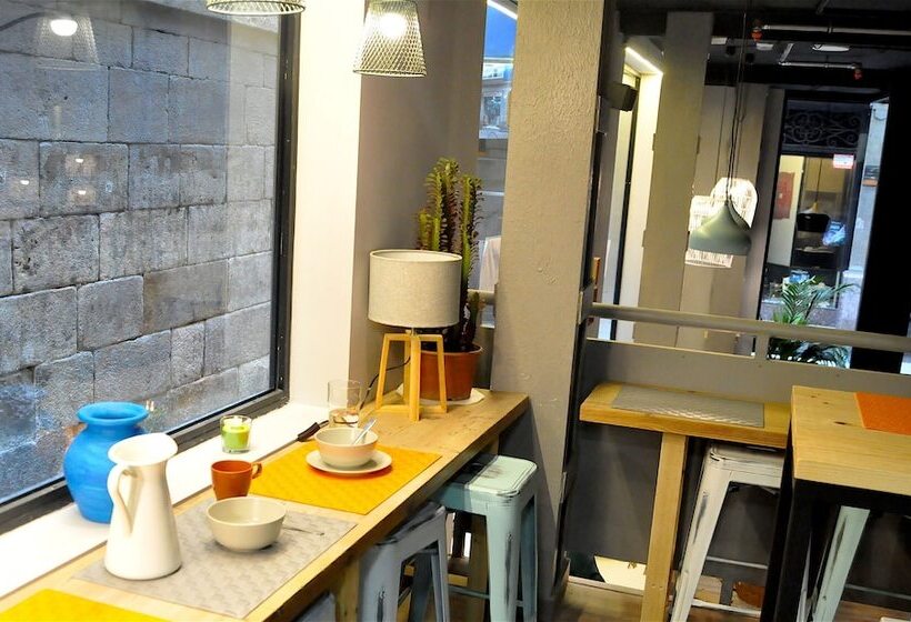 Quartier Bilbao Hostel Casco Viejo